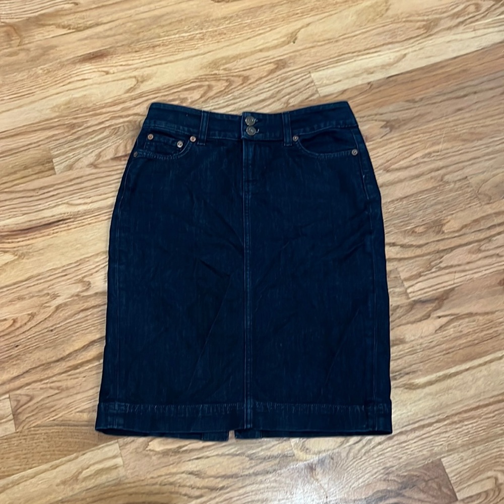 Red engine denim skirt 26